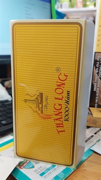 HỘP 10 BAO THUỐC LÁ THĂNG LONG SẮT