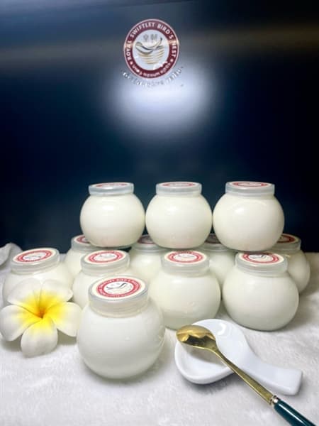 sữa chua tổ yến 2