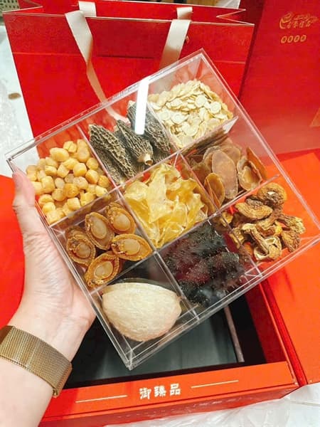 Hộp quà Cửu Hải Thịnh Vị
