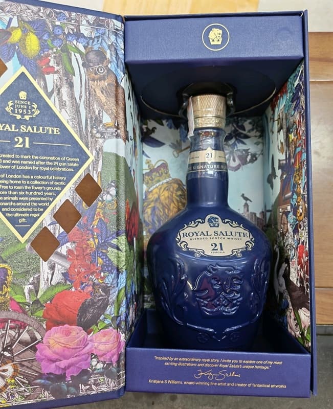 Rượu Royal Salute 21yo 700ml