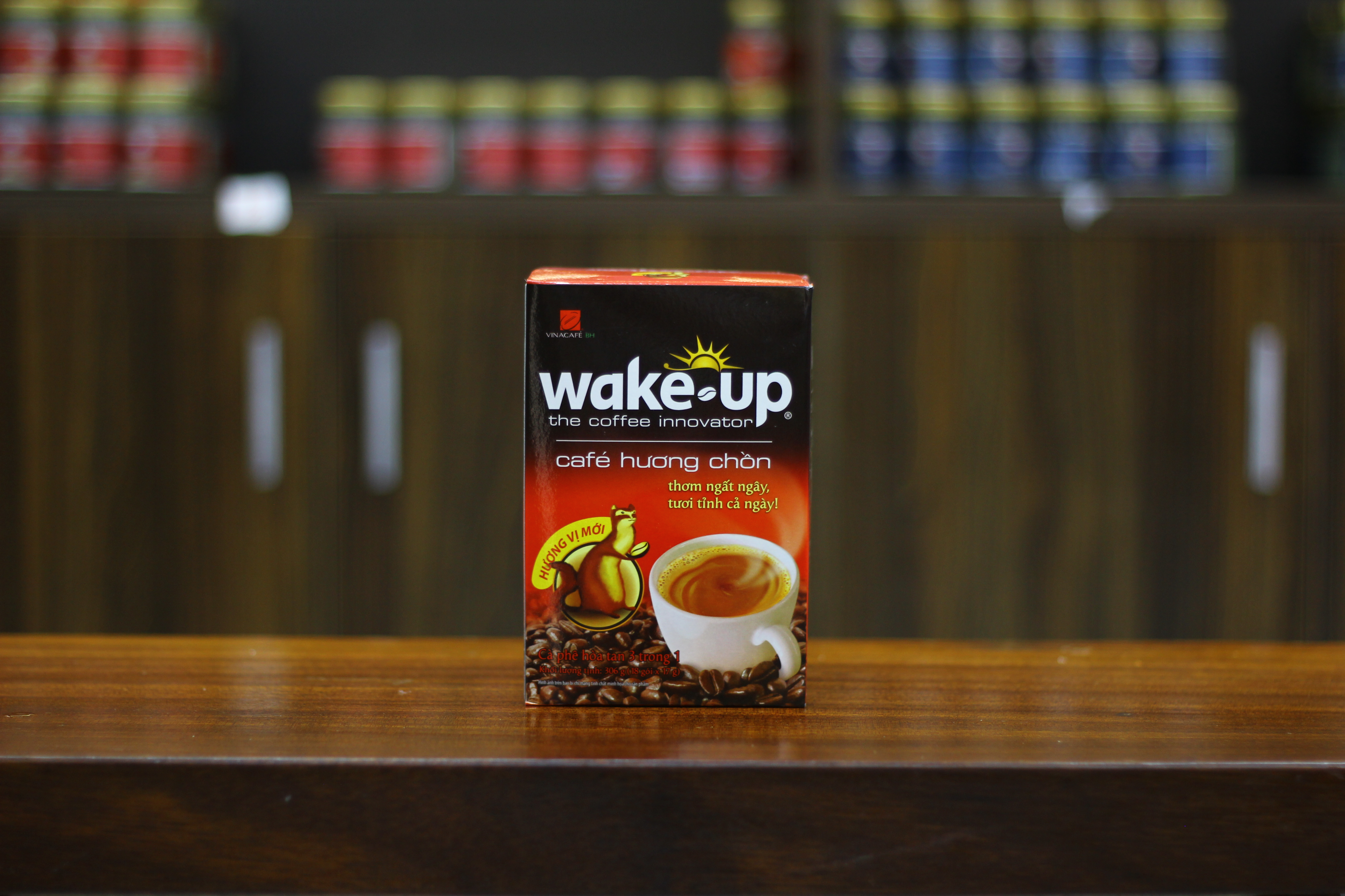 Wake-Up Cà Phê Hương Chồn – Hộp 18 Gói